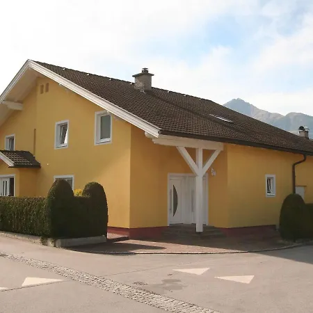 Apartmán Haus Bauer-1